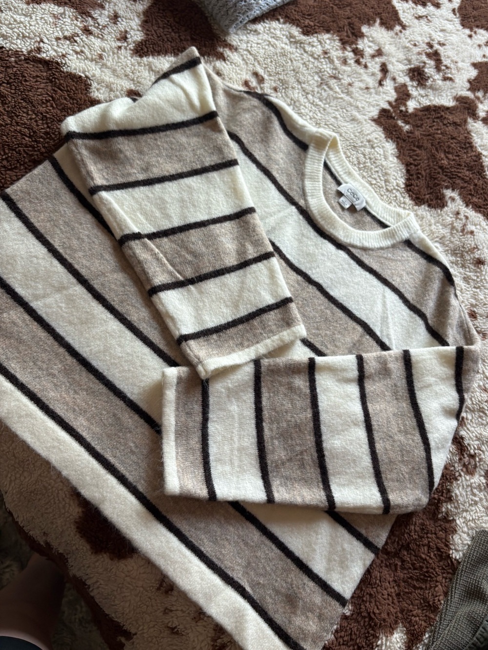 womens sweatshirt